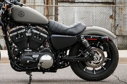 2020 Iron 883 motorc...