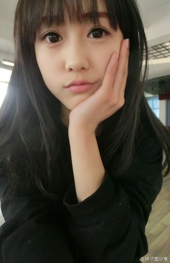 malyn从褪色的微笑转采于2017-08-02 14:11:00美女自拍malynmalyn该