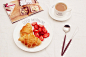 [ 早餐：车仔面 百香果柠檬水 草莓] #蛋糕# #咖啡# #甜品# #晚餐#