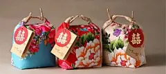 台湾掌生穀粒包装设计 | 掌生谷粒意为“为台湾依旧美好的事物掌声鼓励”，喜欢这样的品牌概念，亦喜欢这样的产品包装。（曾获得亚洲最具影响力设计大奖、亚洲最具影响力设计大奖文化类、包装类金奖……等多项大奖）