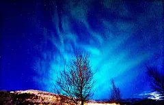 奇幻的极光高清电脑桌面壁纸