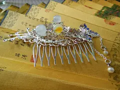 【贴图】各种华丽丽的簪子~看看有木有你心水的~快速戳进~_古装手绘美女图片吧_百度贴吧