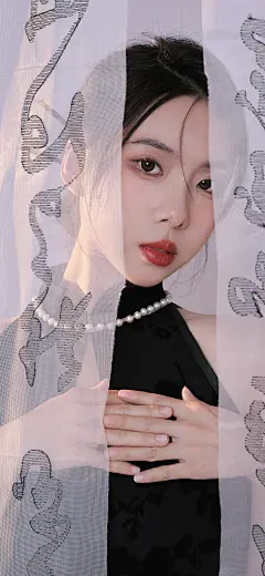 一旗一佳人
采集@别致的七