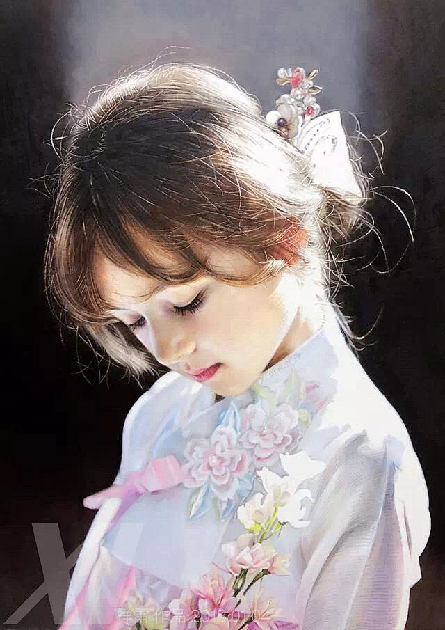 一组人物写实彩铅画,第一眼看到就完全被惊艳到了,颜色漂亮,细节刻画