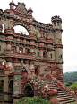 Bannerman's Castle abandonned military surplus warehouse. Pollepel Island-Hudson River-New york.

末日之旅，神秘梦幻的古堡 - 顽兔