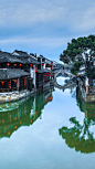 位于浙江省嘉兴市嘉善县，是江南六大古镇之一，历史文化悠久