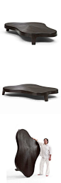 Roderick Vos Isola Table: