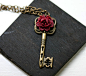 红玫瑰仿古黄铜骷髅钥匙项链