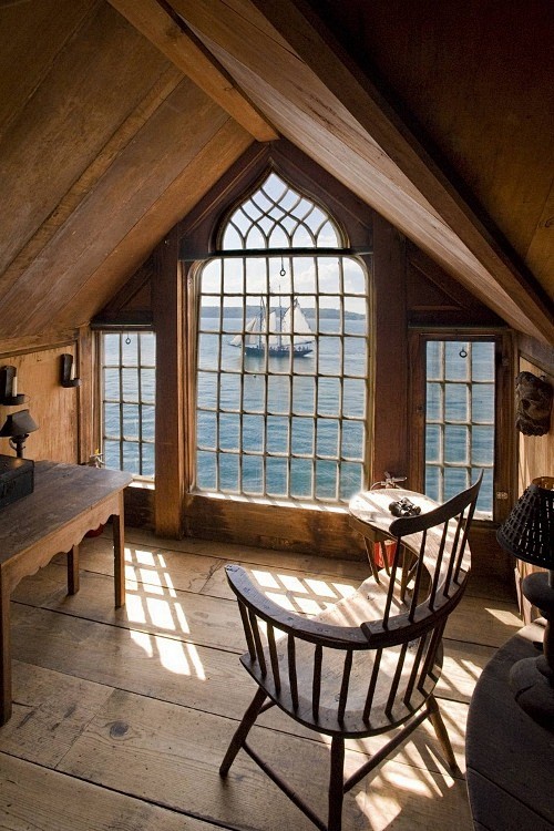 Beautiful attic room...