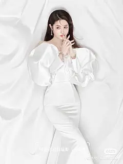 国潮 #妆容#彩妆# #眼妆# #唇妆##护肤#美妆#美女#微笑#笑容#模特#医美#女装#酷#流行#时尚#珠宝#高清照片#摄影#身材#彩妆#写真#大片#意境#优雅#高级#色彩#整容#素材#海报#人物#美容#网红#护肤#性感#小清新#女模#美背#复古#甜美#性冷淡#ins#造型#法式#港风#发型#欧美#写真#仙气