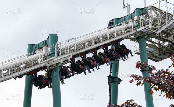 在 rollarcoaster