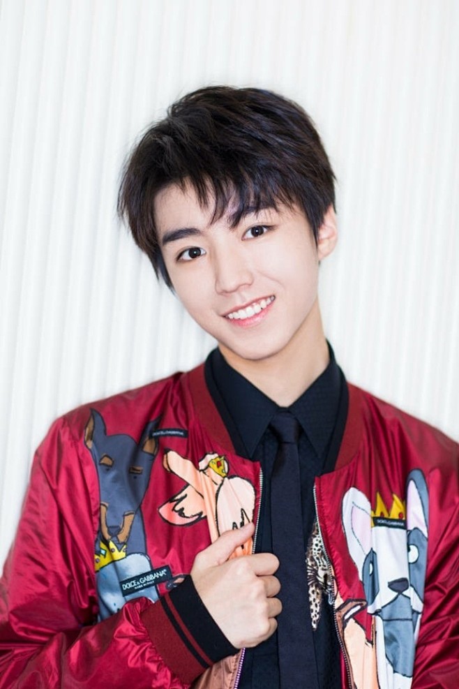 【王俊凯 糖人】#王俊凯代言掌阅# #王...