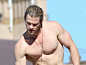 金发**海总简直美得耀眼 图源谷歌关键词Chris Hemsworth Thor Body Sydney ​​​​