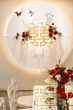 #chinoiserieweddingbackdrop #vietnamwedding #redtraditionalbackdrop #burgundy traditional backdrop #doublehappiness #chinese wedding backdrop Vietnam Wedding Idea | Asian Wedding Backdrop Idea | Tea ceremony backdrop