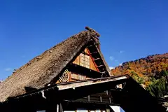 惠玩日本|秋天来了合掌村，其他地方都成了将就…… : 夏天的闷热正在被秋高气爽的舒适取代大自然也正在被秋意满满浸染出斑斓的色彩 而你却不知道在日本一个世界遗产的童话村落藏着金秋醉美的地方！  ▲日本岐阜县素有“森林与溪流之国”美称，合掌村就坐落在岐阜县白...