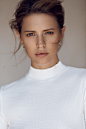 beauty portrait : photo: Marie Bärschmodel: Lauren @ Ice Models Cape Townhair&make-up: Jane Jakobi