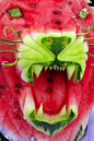 把西瓜雕成这样 还让不让人吃啦！！！