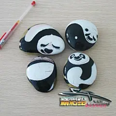 纯手工绘制精美手绘石 可爱熊猫大侠 搞笑宠物石特色创意礼品 /个-淘宝网  #手工# #艺术# #手绘# #创意#