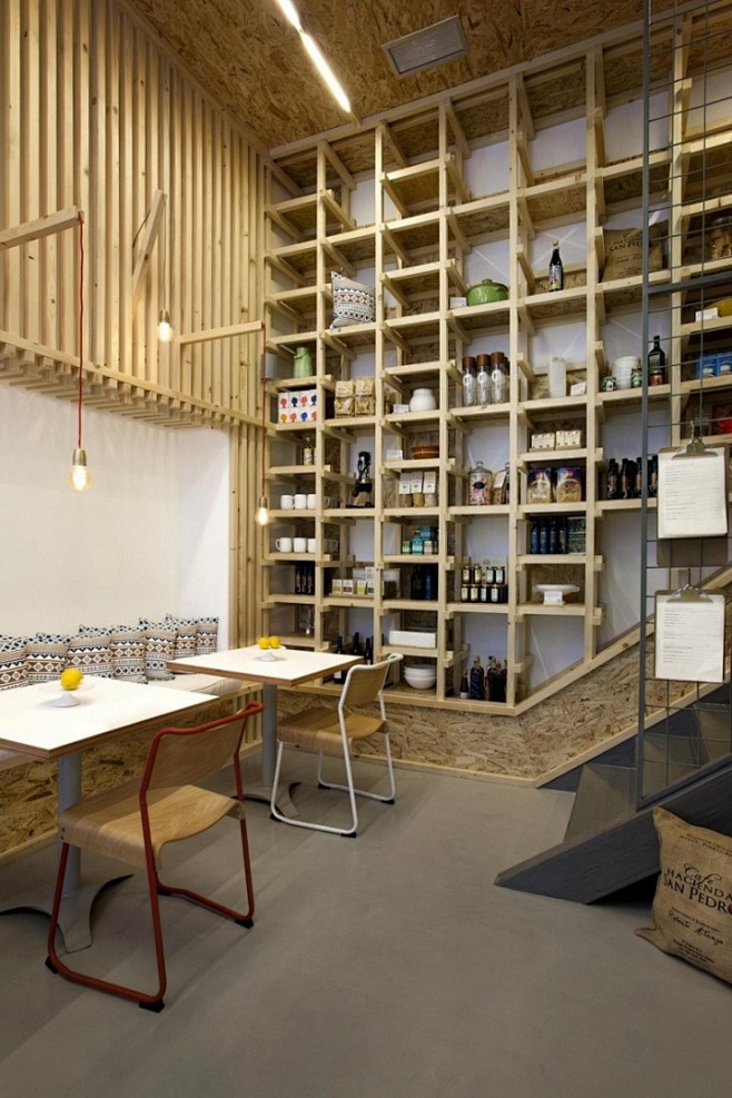 雅典IT Cafe多样性的咖啡馆空间设计...