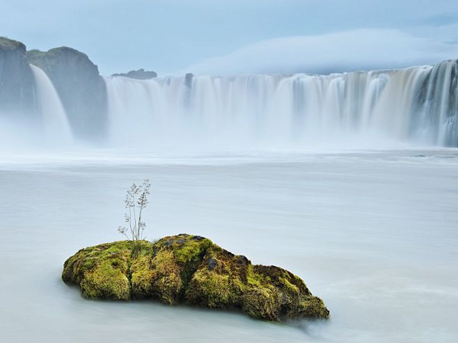 godafoss-iceland-haa...