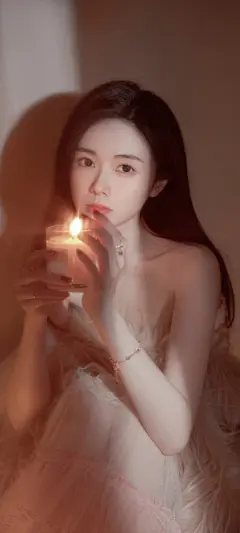 烛光美女手机壁纸