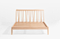 MZGF【高背床-榉木】：选材的高标准让它成为一件能够与人长久相伴的家具。