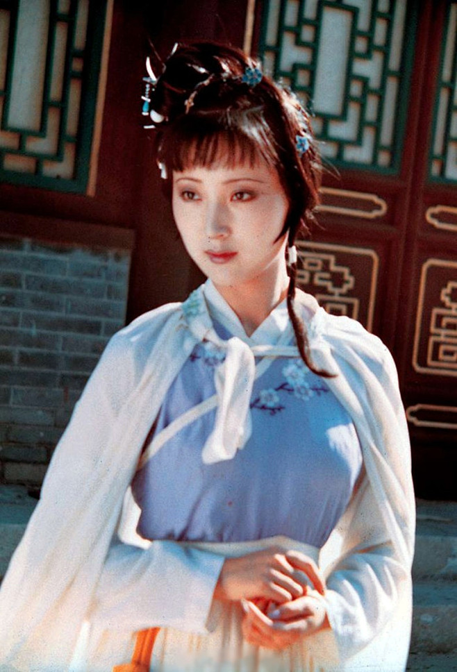 87版红楼梦陈晓旭饰林黛玉