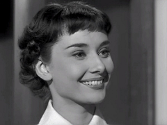 Lynn采集到Audrey Hepburn - 赫本
