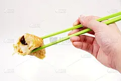 豆腐卷，里面有猪肉、蘑菇、竹笋和莴苣