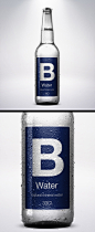 B water | Natural Mineral Water Packaging. : MockUp de botella para diseñadores gráficos.