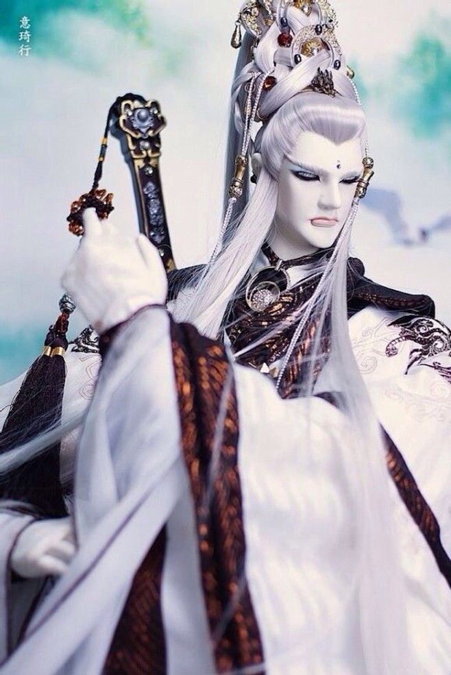 意琦行霹雳布袋戏虚拟人物