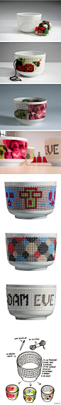 【十字绣编织碗】碗边都是类似十字绣的基材，可以用各色的毛线来设计漂亮的碗。不过这种碗还是适合做装饰，不能用来盛装食物！