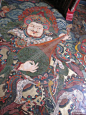壁画的题材有西藏佛教发展的历史，无世达喇嘛生平，文成公主进藏的过程，西藏古代建筑...