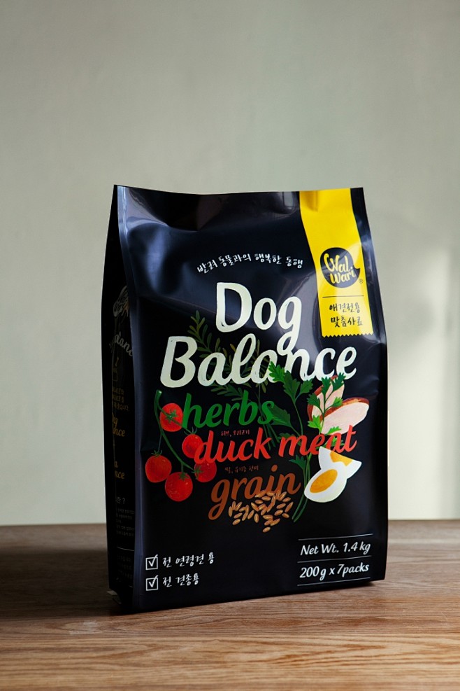 Dog Balance宠物食品品牌包装设...