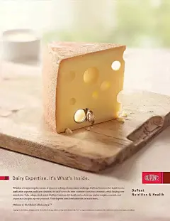 波兰Ars Thanea受纽约奥美公司委托，为杜邦营养与健康公司制作的一个名为“It's What's Inside”的活动海报。以生动有趣的方式回答了消费者所关心的食物健康问题。