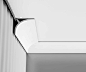 Rails systeem gordijnen wegwerken achter plint, ipv recessed in het plafond: 