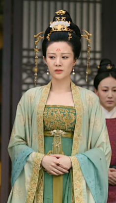 邬靖靖-花瓣网|陪你做生活的设计师 | 长安诺:贺兰芸琪