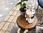 ※ Foodie ※ 咖啡瘾者看过来~ 首尔咖啡厅 Coffee Zip 推出美式+拿铁的双享杯咖啡，两种口感一次满足，解决了选择困难症的一大难题啊！可以脑补出情侣点这杯咖啡的画面了，真·虐狗！（地址：107-51 Junggyebon-dong, Nowon-gu）