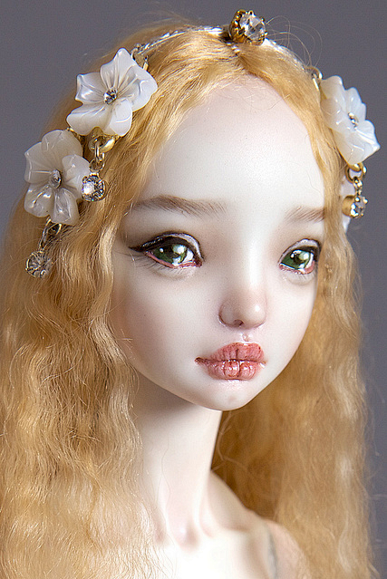Enchanted Doll——被诅咒的...