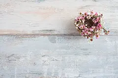 花花环在vintage背景