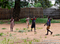 津巴布韦人 大树部落里的孩子们 摄真图, 胡来大叔旅游攻略