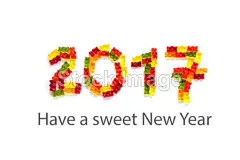 2017 制成糖果小熊在白色的背景下，示例文本有一个甜蜜的新年#新年# #春节# #过年# #鸡年# #2017年# #新年素材# #春节素材# #海报# #设计素材# #生肖# #平面设计# #新年海报# #鸡年海报# #2017数字背景# #圣诞节装饰# #公鸡# #卡通插画# #雄鸡# #新年贺卡# #鸡年日历# #2017年日历# #白背景# #rooster# #金鸡报春# #红包设计# #圣诞节素材# #新年banner# #新年计划# #新年目标# #福字#