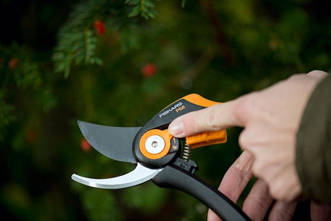 Fiskars SmartFit byp...