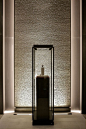 elevator alcove ambiance (you can put a center piece)