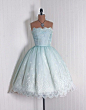 1950，渐变色水钻刺绣丝绸礼服