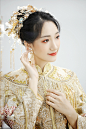 修图师王练的化妆造型作品《新娘试装》