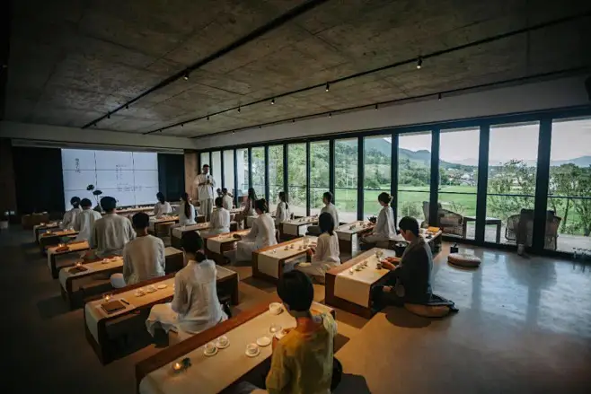 首发！国内Top级隐世疗愈酒店，惊艳度假圈的国牌黑马，能否成为内卷之王？_自然 : 如今，“山水间”的创始人团队，在黄山觅得一方山灵水秀之地 ...