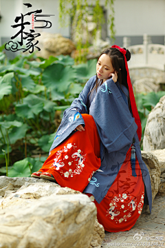 She-Lee采集到古风摄影