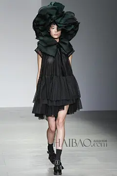 【图】中国模特新面孔2014秋冬四大时装周成绩总结：董悦宁闪耀“瓷娃儿”光芒，蔚方卿散发硬汉风采！_第3页_中国模特_海报时尚网