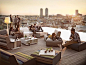 Saltando en la cama: GRAND HOTEL CENTRAL, terraza Sky Bar en BCN: 